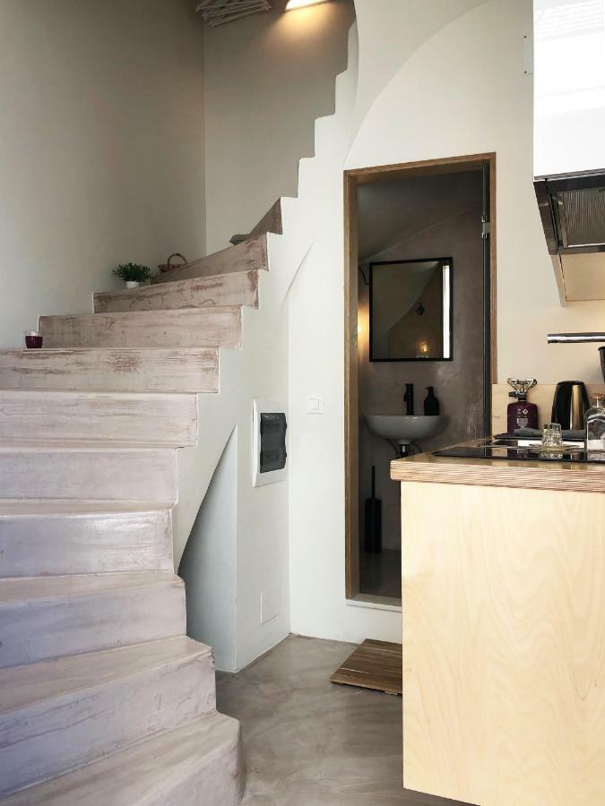 Sunny Micro-Loft Apartment With Outdoor Lounge Bendevís Kültér fotó
